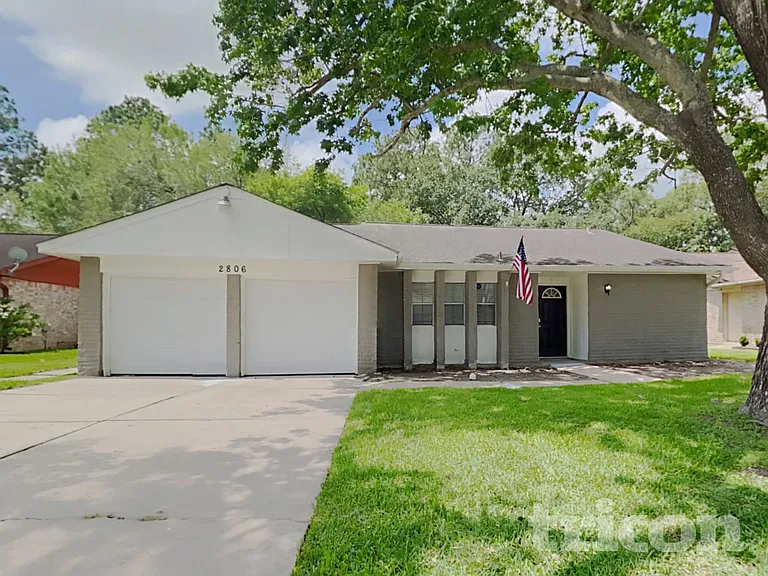 2806 W Birchdale Dr — Photo 2