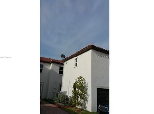 16925 SW 95th St, Miami, FL 33196