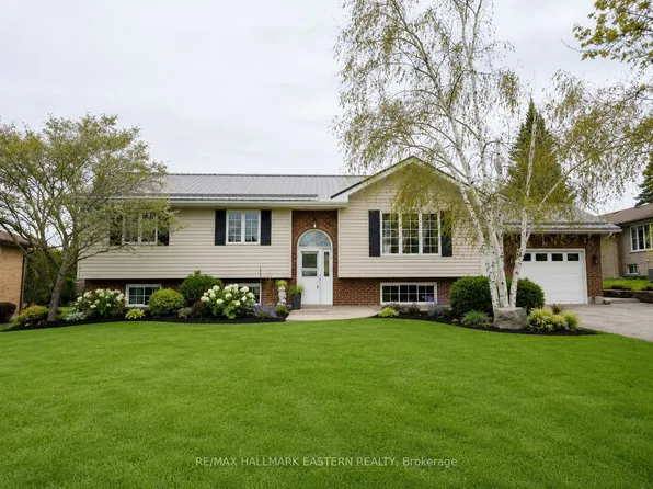 28 Grant Dr, Kawartha Lakes, ON K0M 2M0