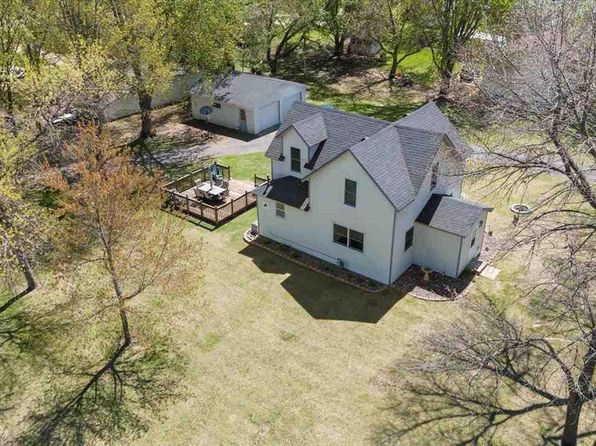 112 12th Ave N, Princeton, MN 55371