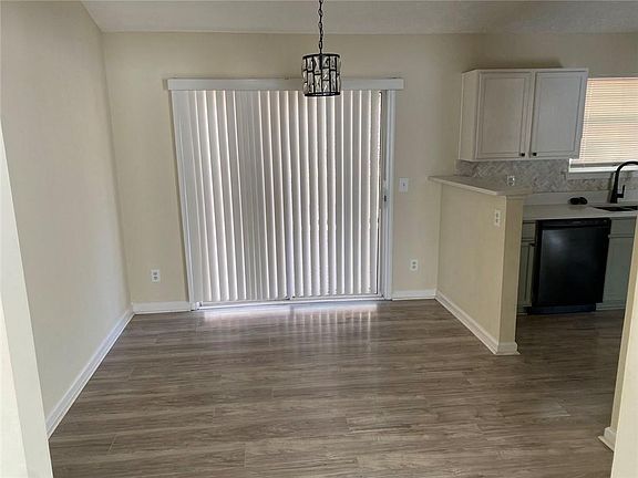 5th image of 280 Bridgestone Ln