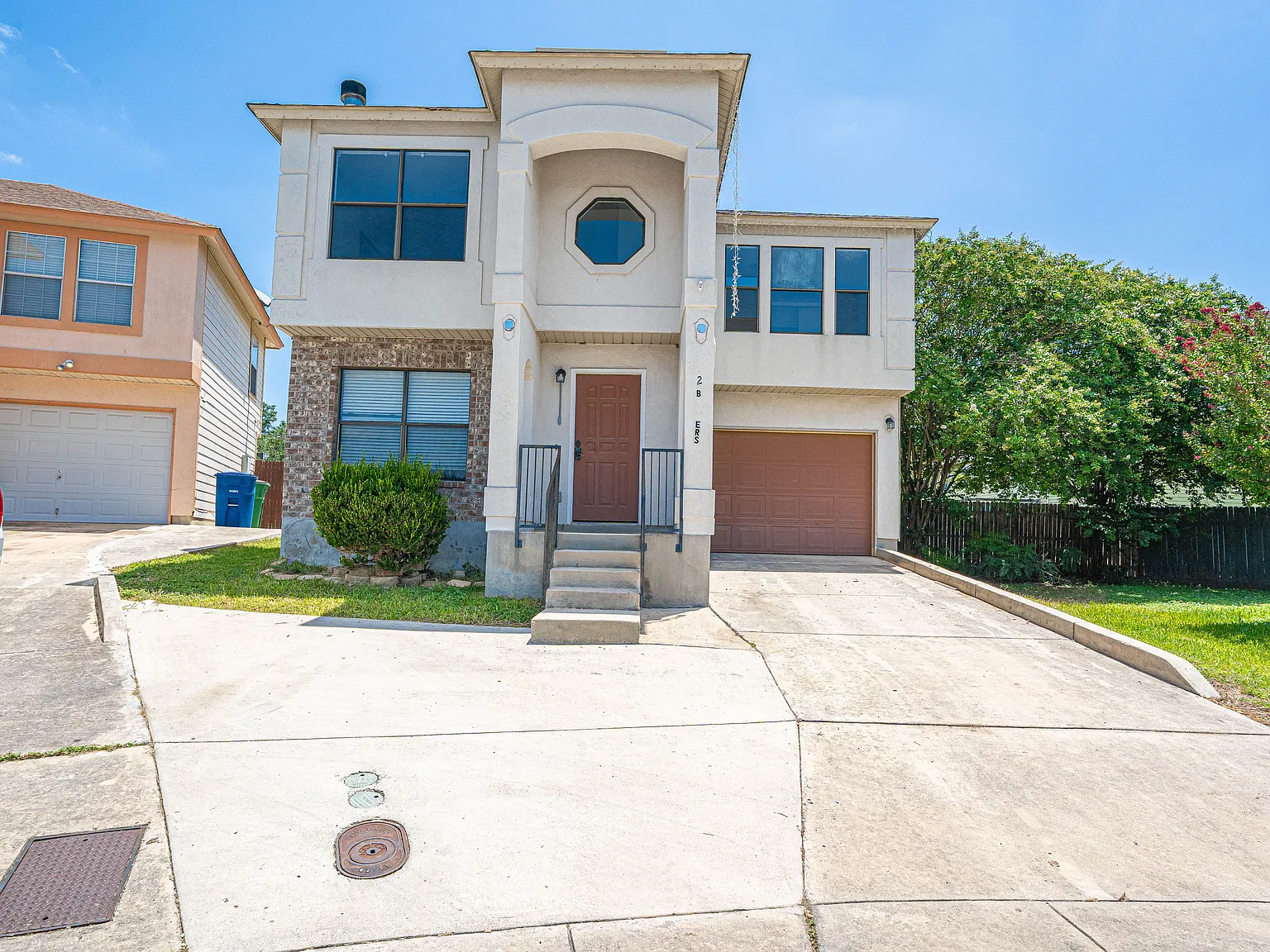 3 bed, 1369 sqft, $1,715 — Photo 2