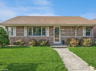 10448 S Sacramento Ave, Chicago, IL