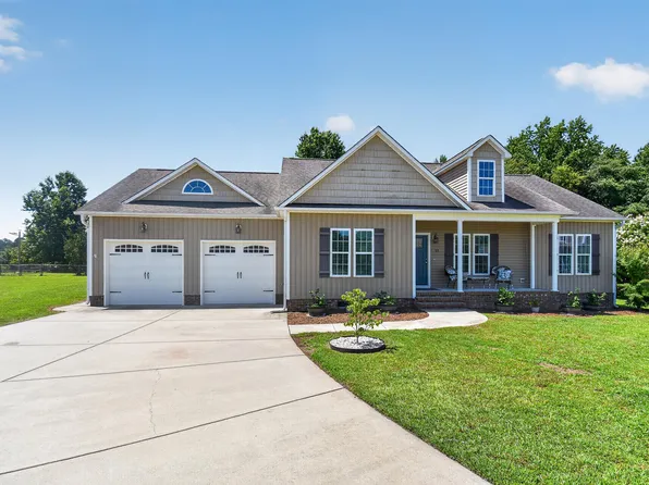 61 Marcom Ct, Angier, NC 27501