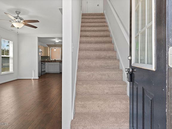Entry way