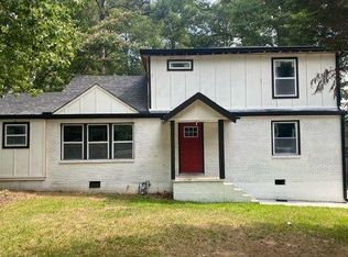 2321 Ben Hill Rd, East Pt, GA 30344