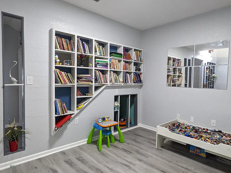 16302 Parkstone Palms Ct — Photo 10