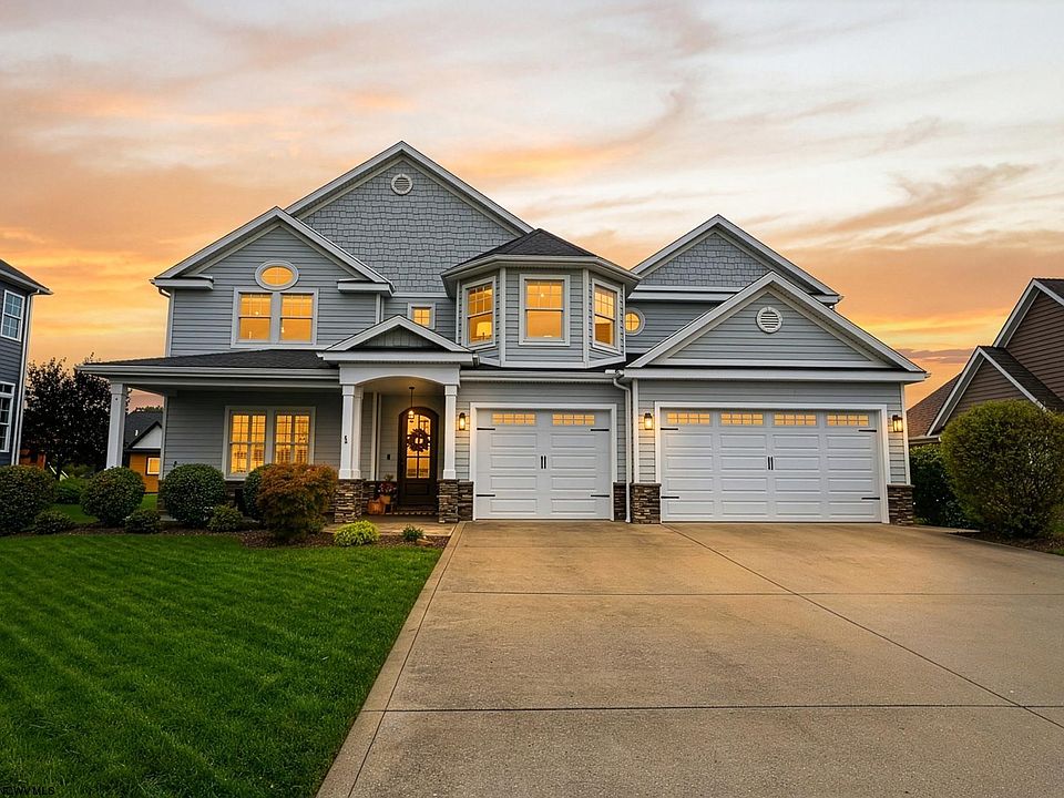 1st image of 103 Saddle Ridge Rd
