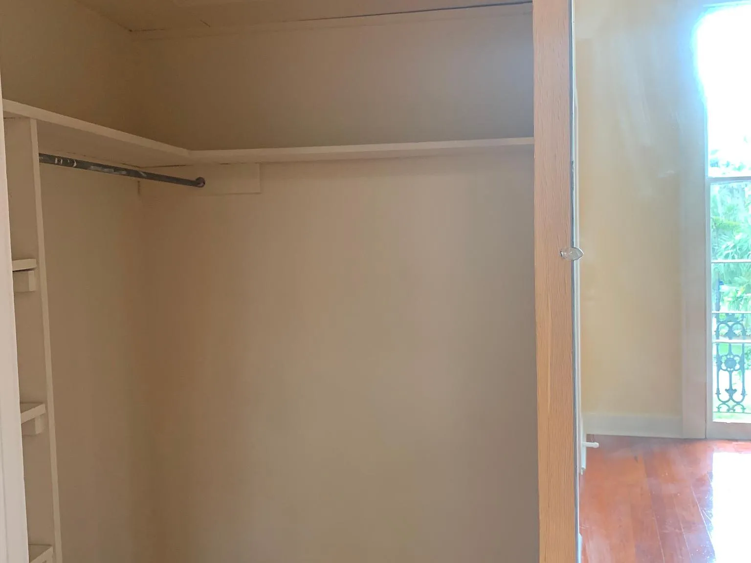 1 bed, 650 sqft, $1,400 — Photo 4