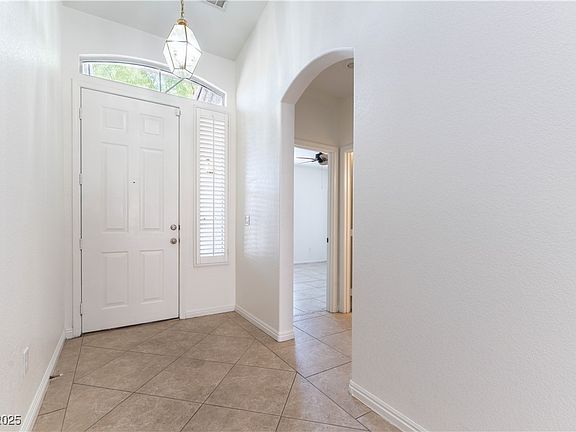 4th image of 9632 Capeview Ct