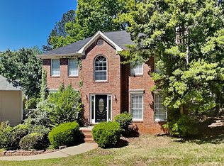 1110 Karastan Ct SW, Marietta, GA 30008
