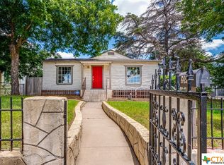 849 Dakota St, San Antonio, TX 78203