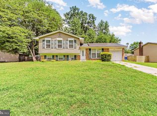 2011 Darnell Ct, Waldorf, MD