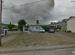 91 Sherry St, Winston, OR 97496
