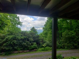 325 Tessie Ln #B, Black Mountain, NC 28711