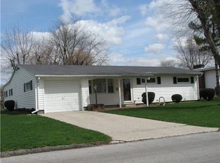 116 Cherry Ln, Wapakoneta, OH 45895