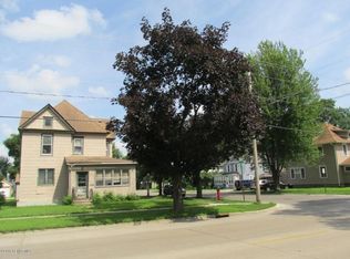 311 4th St SW, Austin, MN 55912