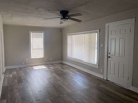 3rd image of 203 S Cherry St #203CHERY