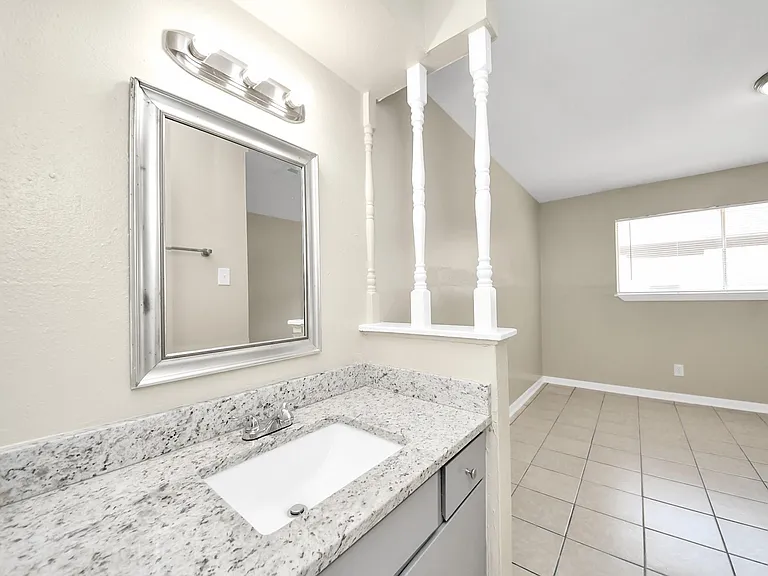 1736 Crestdale Dr #8 — Photo 19