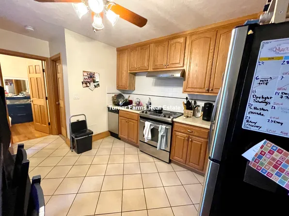 5 Phillips St, Boston, MA