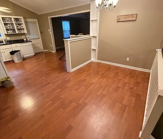111 Tryon St #COPY — Photo 12