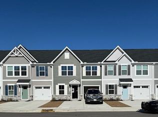 2047 NW Parow Ln #E, Calabash, NC 28467