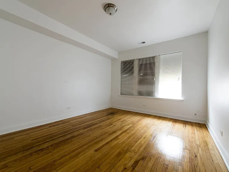 3600 W Franklin — Photo 30