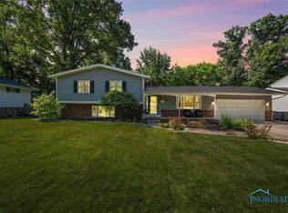 4215 Gilhouse Rd, Toledo, OH 43623