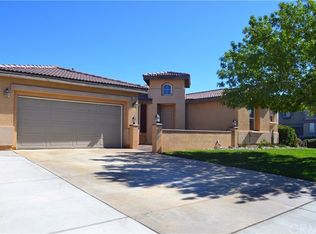 11903 Garret Ln, Victorville, CA 92392