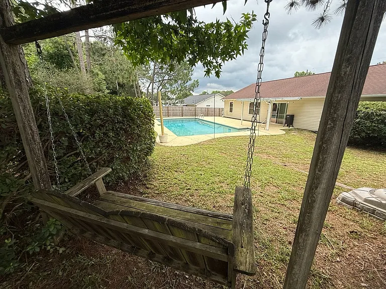 1243 Jefferyscot Dr — Photo 18