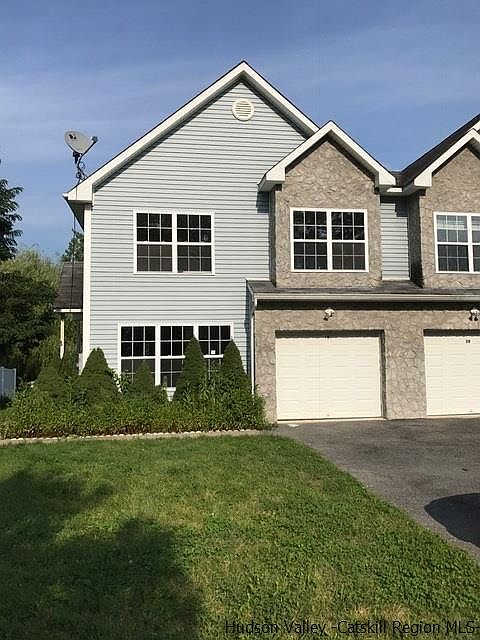 1st image of 18 Cambridge Ct
