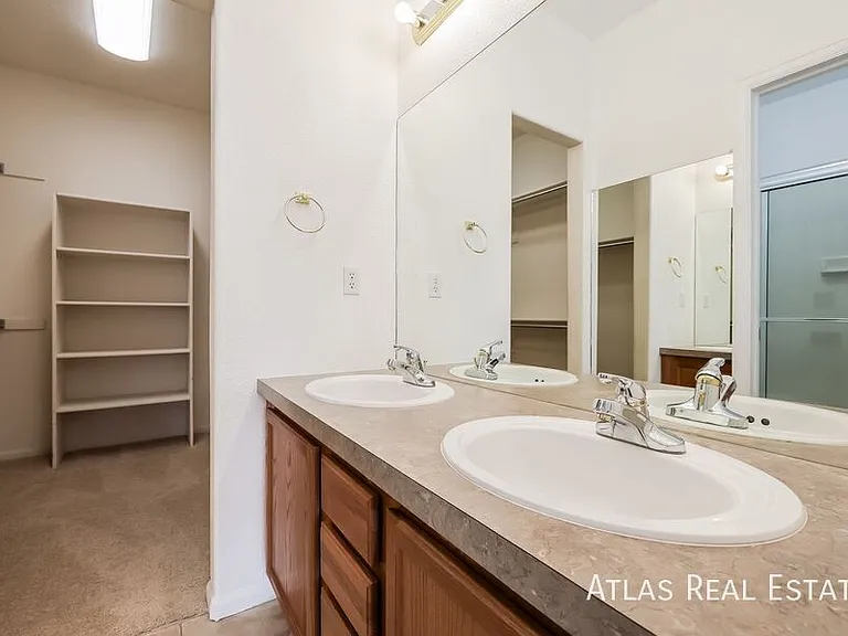 1405 S Chambers Rd #103 — Photo 7