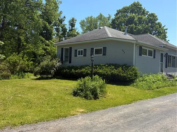 217 Three Rod Rd, Alden, NY 14004