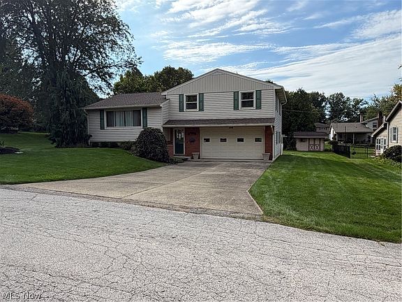 4th image of 309 Bell Ave