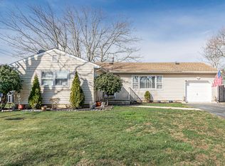 296 Red Cedar Dr, Brick, NJ