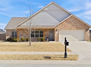 1266 Cassia St, Springdale, AR 72762