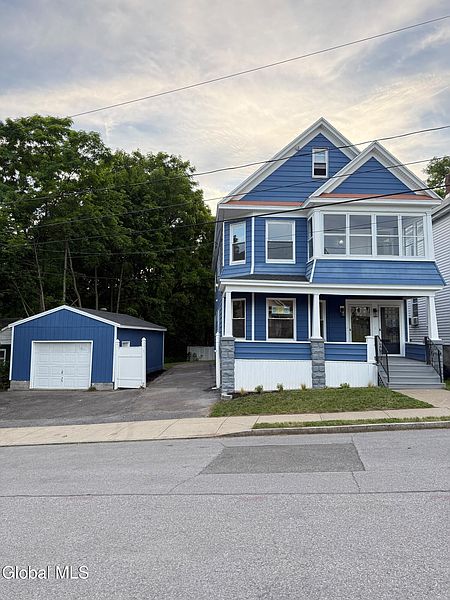 4th image of 12 Lomasney Avenue