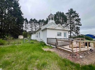 6993 E 34th Rd, Cadillac, MI 49601