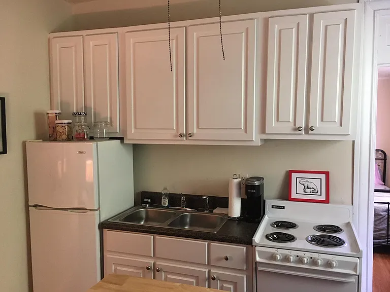 100 N Davis Ave #4 — Photo 6