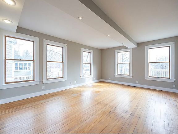 4th image of 22 Church Ave #B