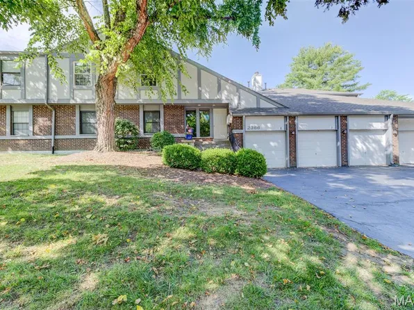 2366 Seven Pines Dr Unit 8, Saint Louis, MO 63146