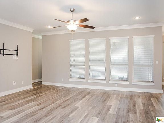 4th image of 2117 Dunns Hollow Dr