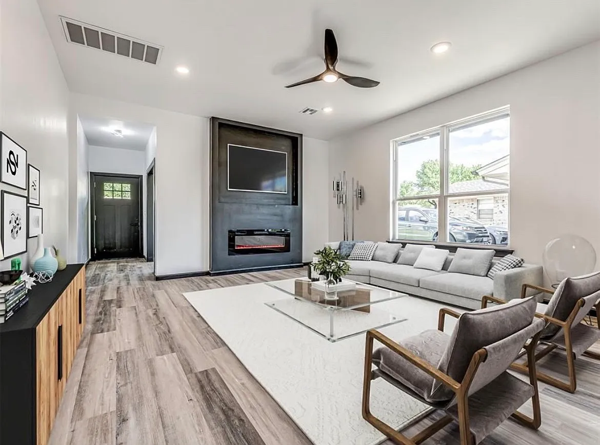 4 bed, 1422 sqft, $1,850 — Photo 3