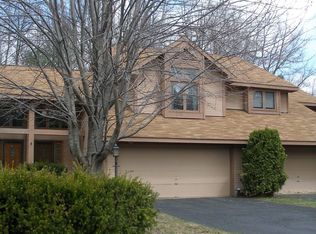 4029 Georgetown Sq, Schenectady, NY 12303