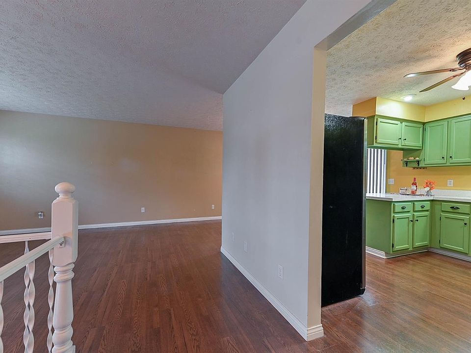 10669 Timberview Dr Aurora, IN, 47001 Apartments for Rent Zillow