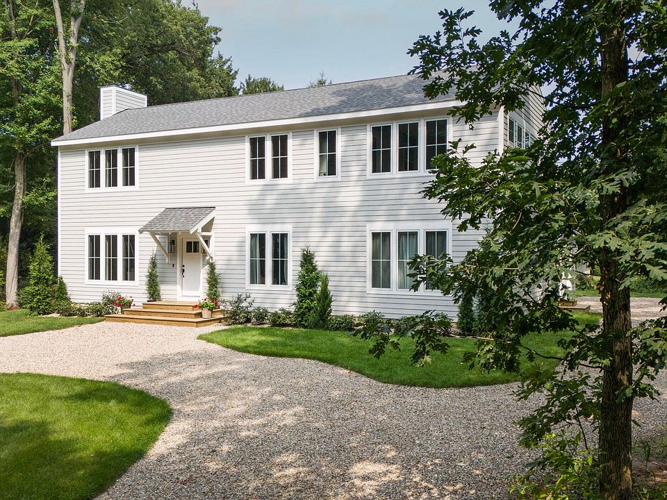 1st image of 16343 Meadow Wood Dr