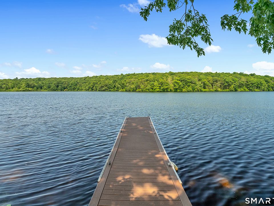 1st image of 51 Lakeview Drive