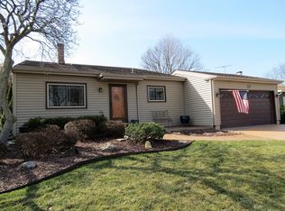 227 W 19th St, Lombard, IL 60148