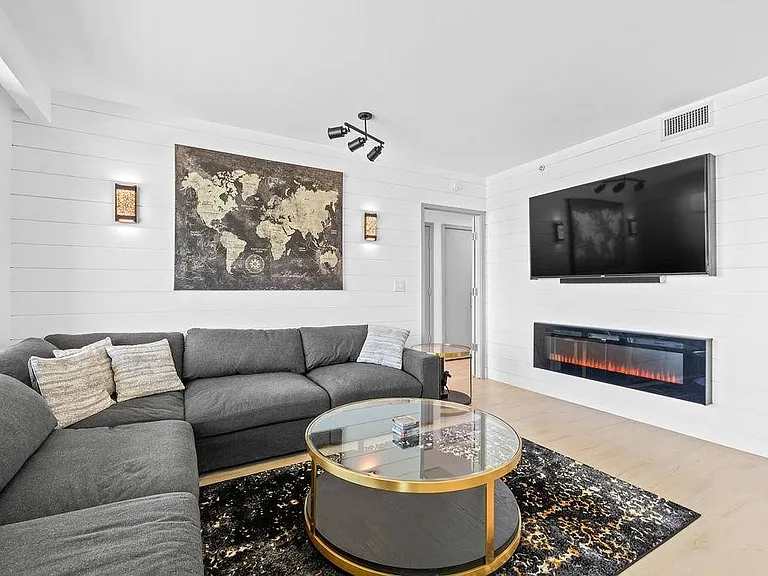 3141 Michelson Dr #1503 — Photo 2
