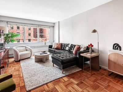 430 W 34th St APT 5H, Manhattan, NY, 10001